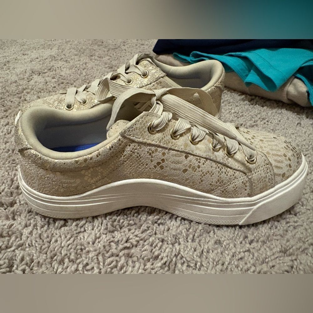 Keds Park Gold Metallic Suede Lace Up Sneakers - Picture 7 of 10